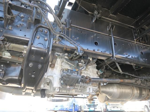 MITSUBISHI FUSOU FIGHTER 2025 Image 31