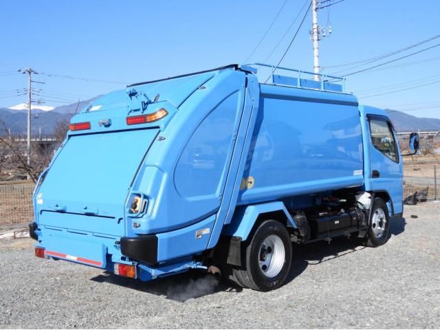 MITSUBISHI CANTER 2014 Image 31