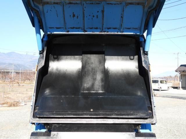 MITSUBISHI CANTER 2014 Image 31