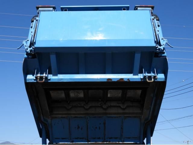 MITSUBISHI CANTER 2014 Image 31