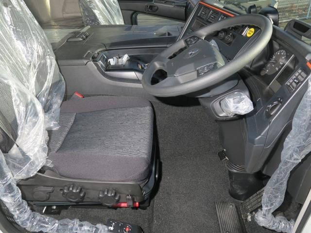 MITSUBISHI FUSOU SUPER GREAT 2025 Image 31