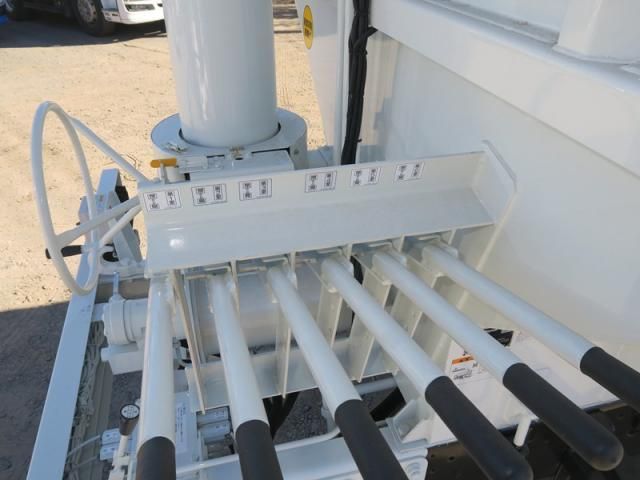 MITSUBISHI FUSOU SUPER GREAT 2025 Image 31