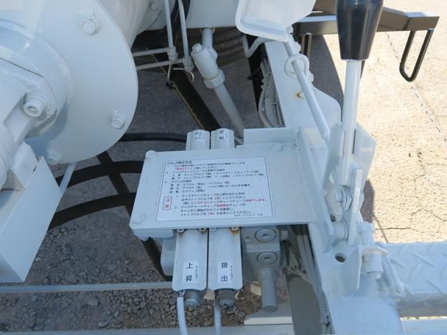 MITSUBISHI FUSOU SUPER GREAT 2025 Image 31