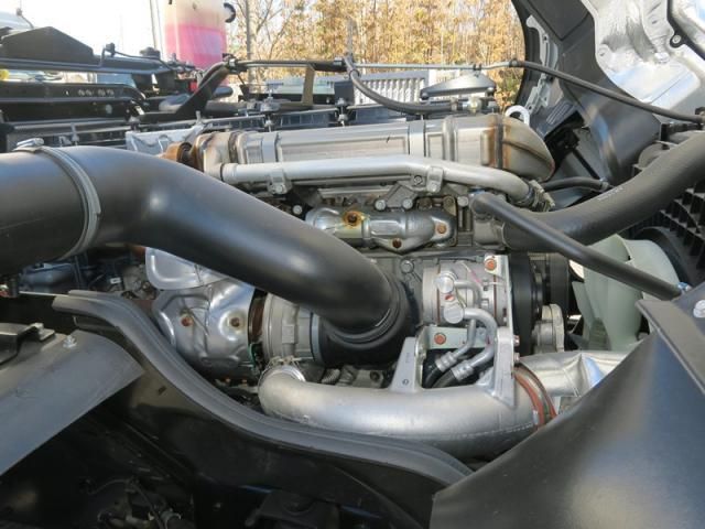 MITSUBISHI FUSOU SUPER GREAT 2025 Image 31