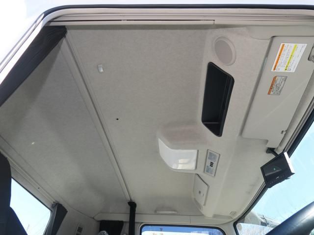 MITSUBISHI FUSOU SUPER GREAT 2025 Image 31