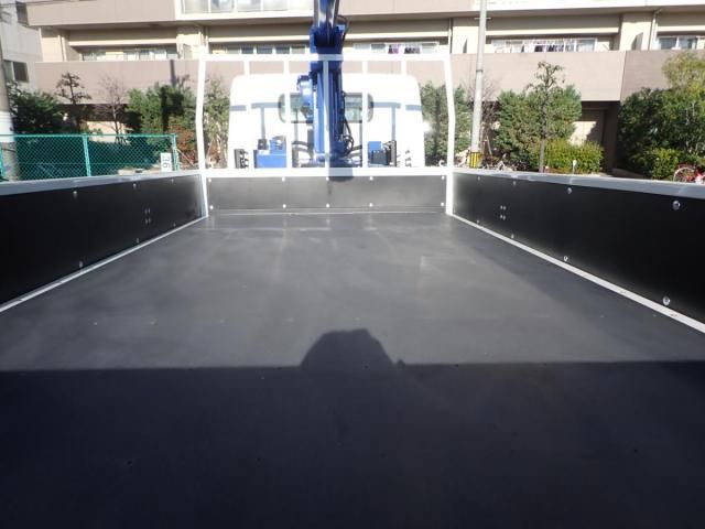 MITSUBISHI CANTER 2025 Image 31