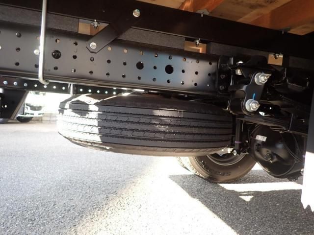 MITSUBISHI CANTER 2025 Image 31