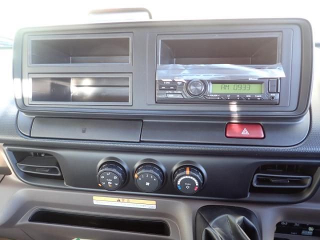 MITSUBISHI CANTER 2025 Image 31