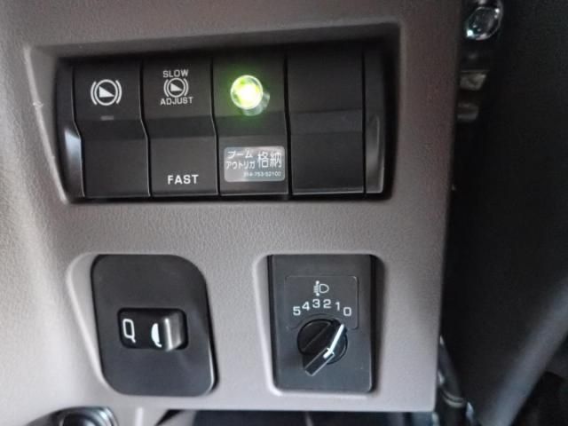 MITSUBISHI CANTER 2025 Image 31