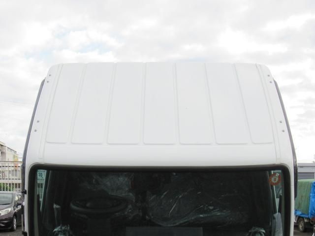 MITSUBISHI CANTER 2025 Image 31