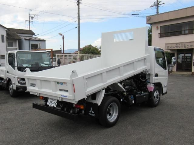 MITSUBISHI CANTER 2025 Image 31
