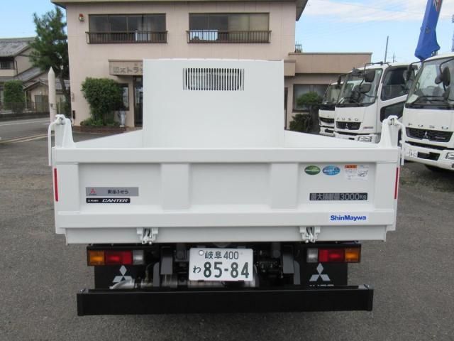 MITSUBISHI CANTER 2025 Image 31