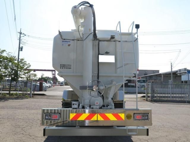 HINO PROFIA 2025 Image 31