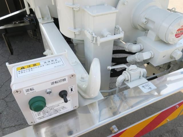 HINO PROFIA 2025 Image 31