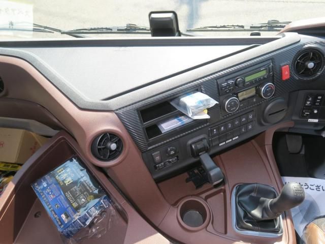 HINO PROFIA 2025 Image 31