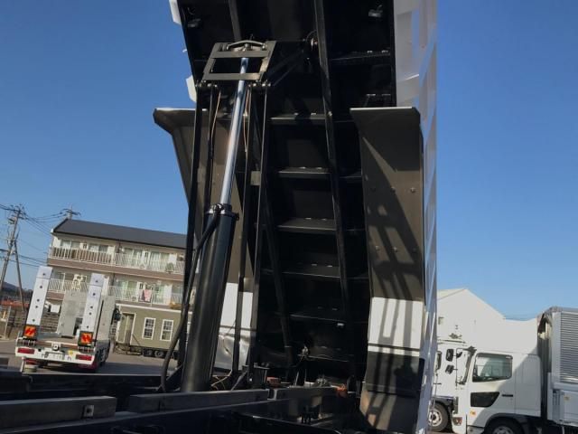 HINO PROFIA 2024 Image 31