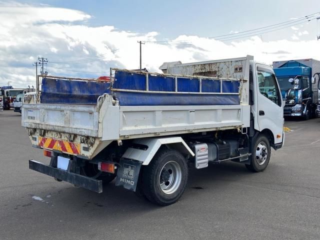 HINO DUTRO 2020 Image 31