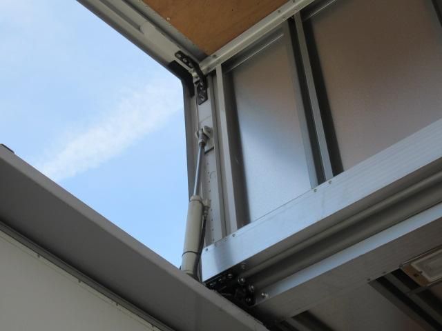 HINO PROFIA 2016 Image 31