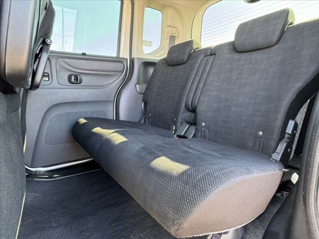 HONDA N BOX 2016 Image 31