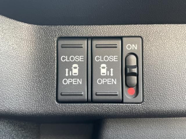 HONDA STEPWAGON SPADA 2017 Image 31