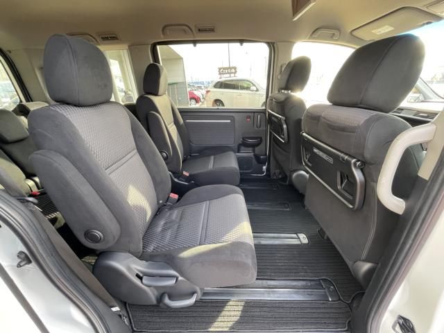 HONDA STEPWAGON SPADA 2017 Image 31