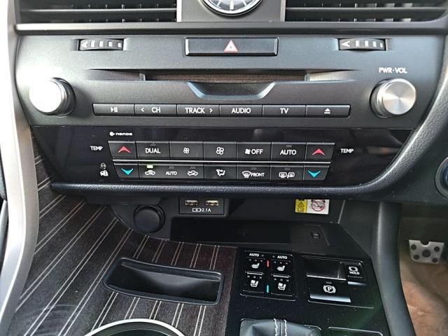 TOYOTA LEXUS RX450H AWD 2020 Image 31
