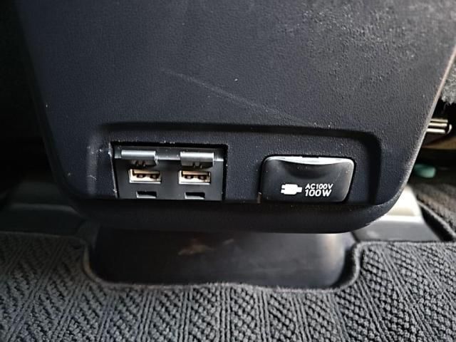 TOYOTA LEXUS RX450H AWD 2020 Image 31