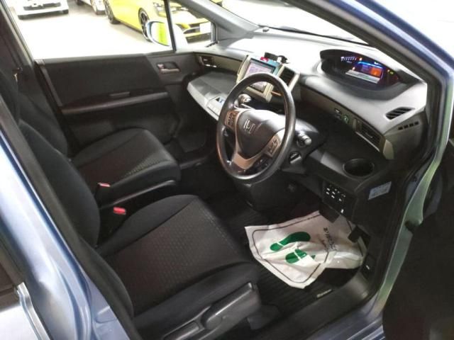 HONDA FREED SPIKE HYBRID 2014 Image 31