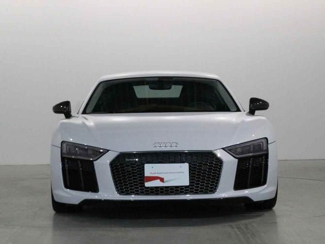 AUDI R8 2016 Image 31