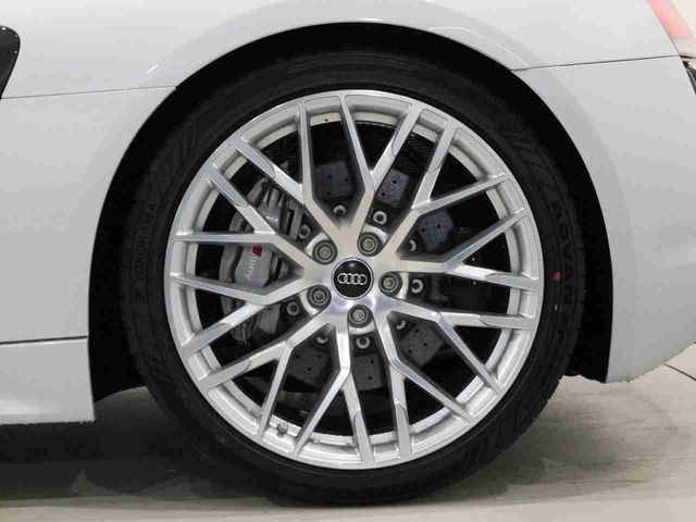 AUDI R8 2016 Image 31