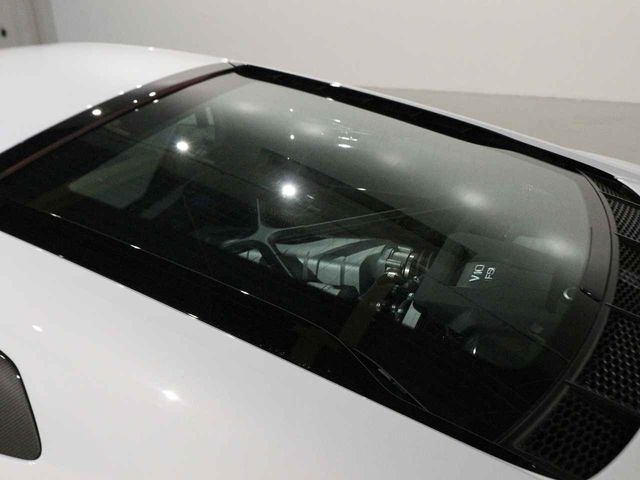 AUDI R8 2016 Image 31