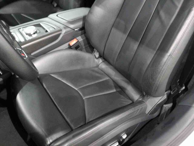 AUDI R8 2016 Image 31