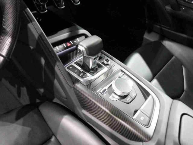 AUDI R8 2016 Image 31