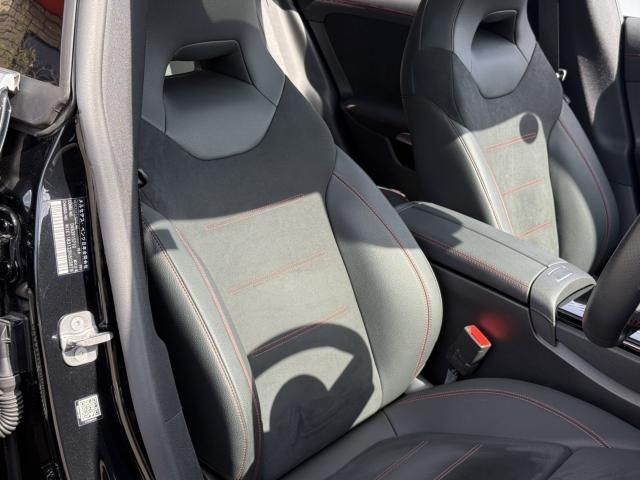 MERCEDES BENZ CLA CL 2024 Image 31