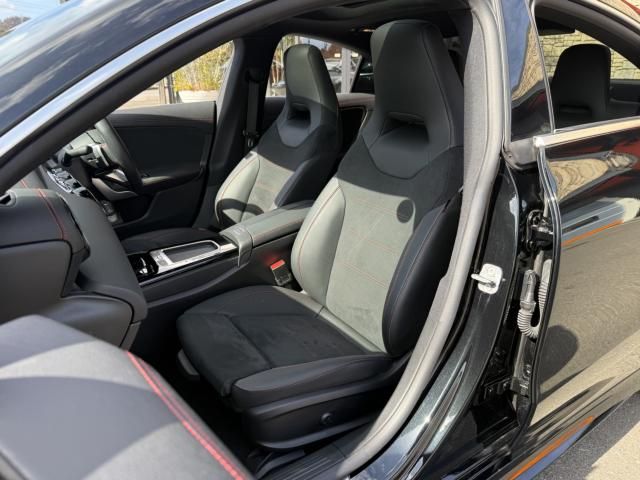 MERCEDES BENZ CLA CL 2024 Image 31