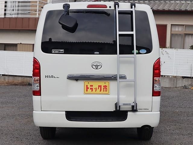 TOYOTA HIACE VAN 2WD 2020 Image 31