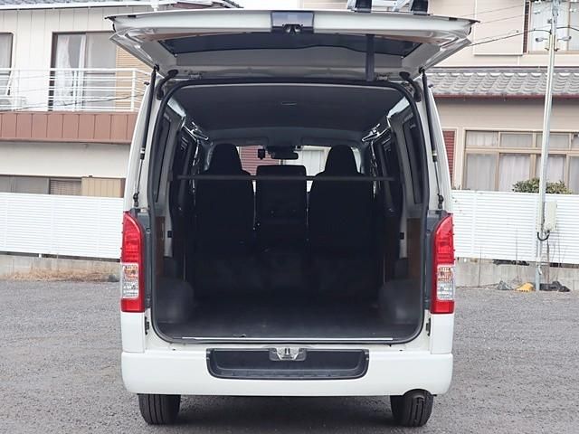 TOYOTA HIACE VAN 2WD 2020 Image 31
