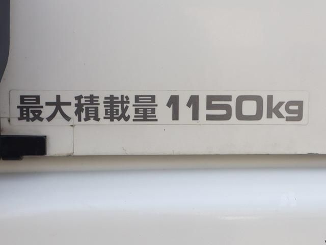 TOYOTA HIACE VAN 2WD 2020 Image 31