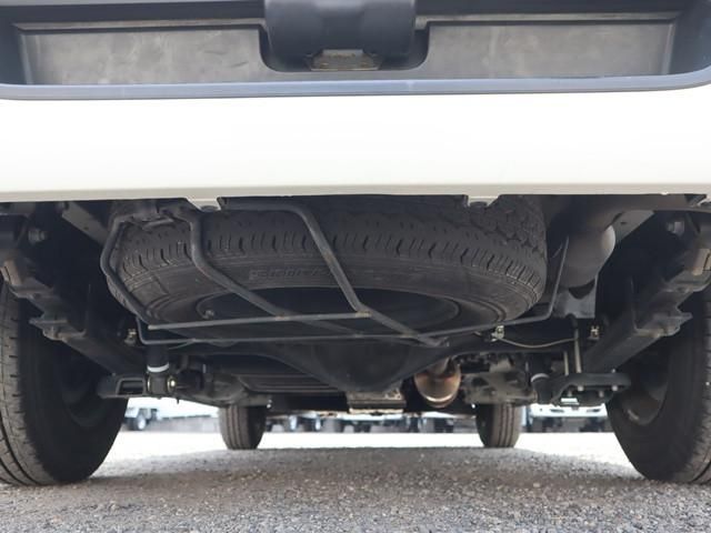 TOYOTA HIACE VAN 2WD 2020 Image 31