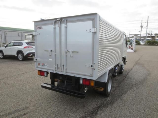 ISUZU ELF 2019 Image 31