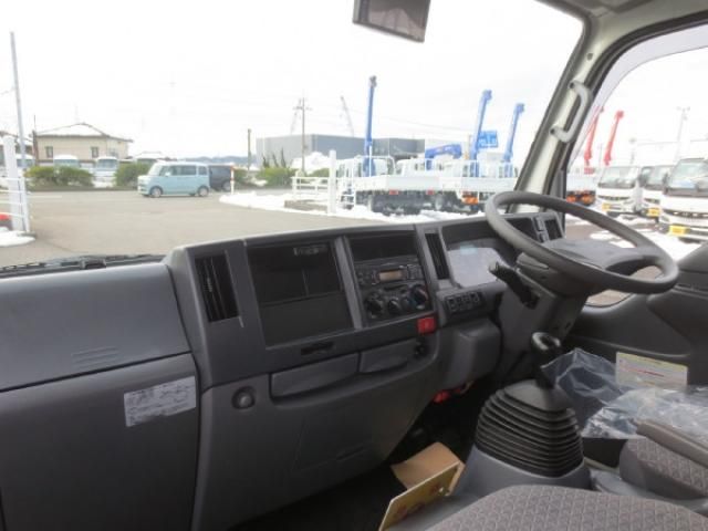 ISUZU ELF 2019 Image 31