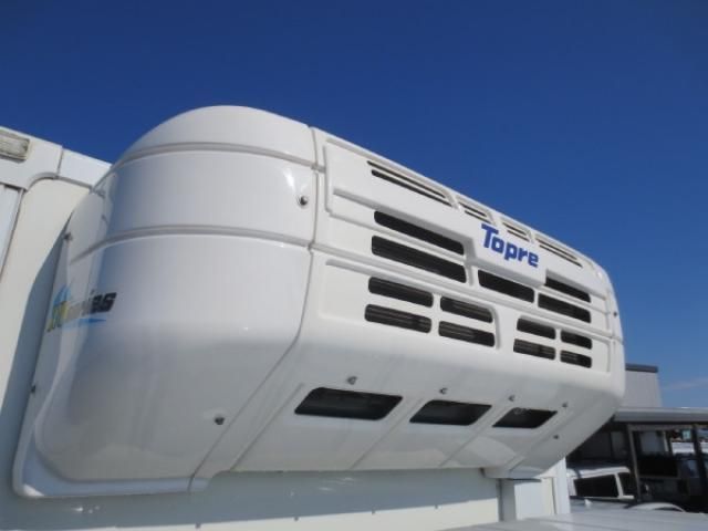 MITSUBISHI CANTER 2017 Image 31