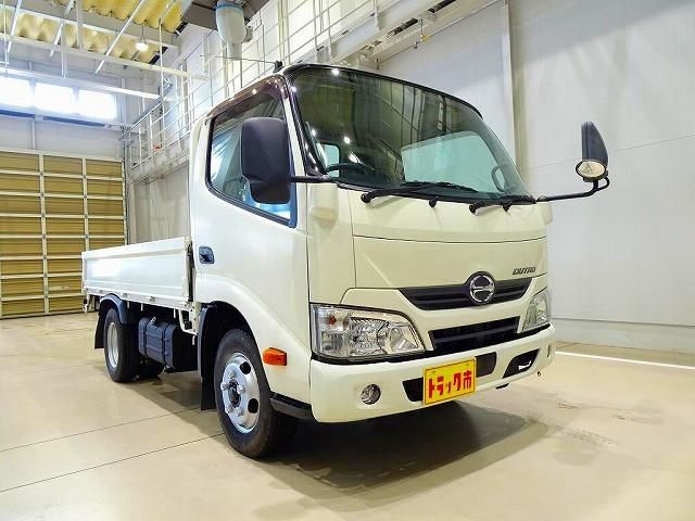 HINO DUTRO 2016 Image 31