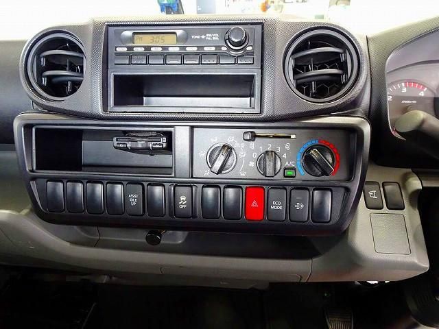 HINO DUTRO 2016 Image 31