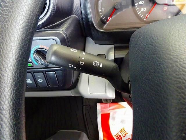 HINO DUTRO 2016 Image 31