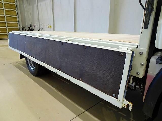 HINO DUTRO 2016 Image 31