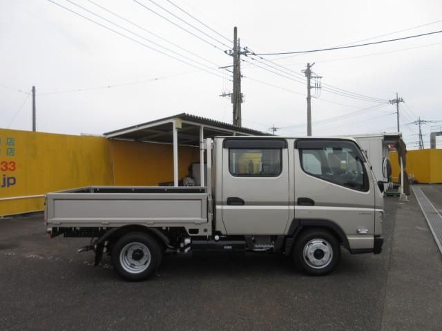 MITSUBISHI CANTER 2025 Image 31