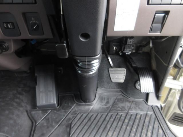 MITSUBISHI CANTER 2025 Image 31