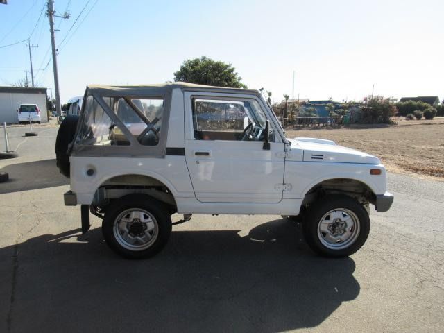 SUZUKI JIMNY VAN 4WD 1993 Image 31