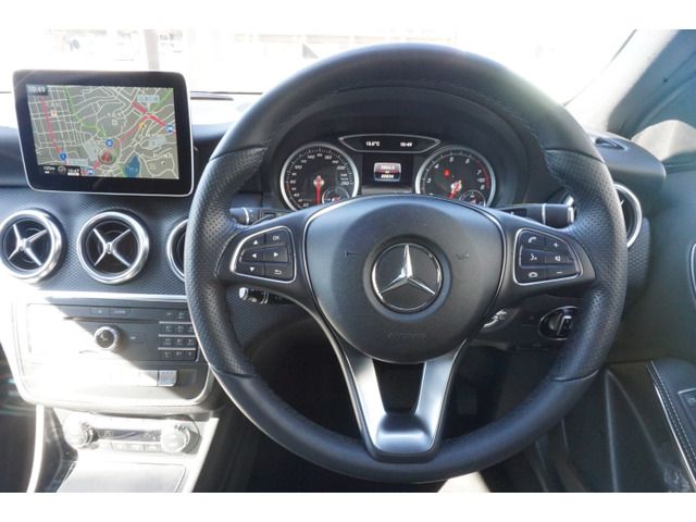 MERCEDES BENZ A CLAS 2017 Image 31